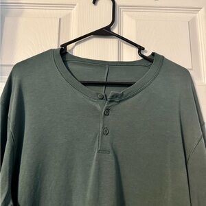 Men's Lululemon Fundamental Long-Sleeve Henley.